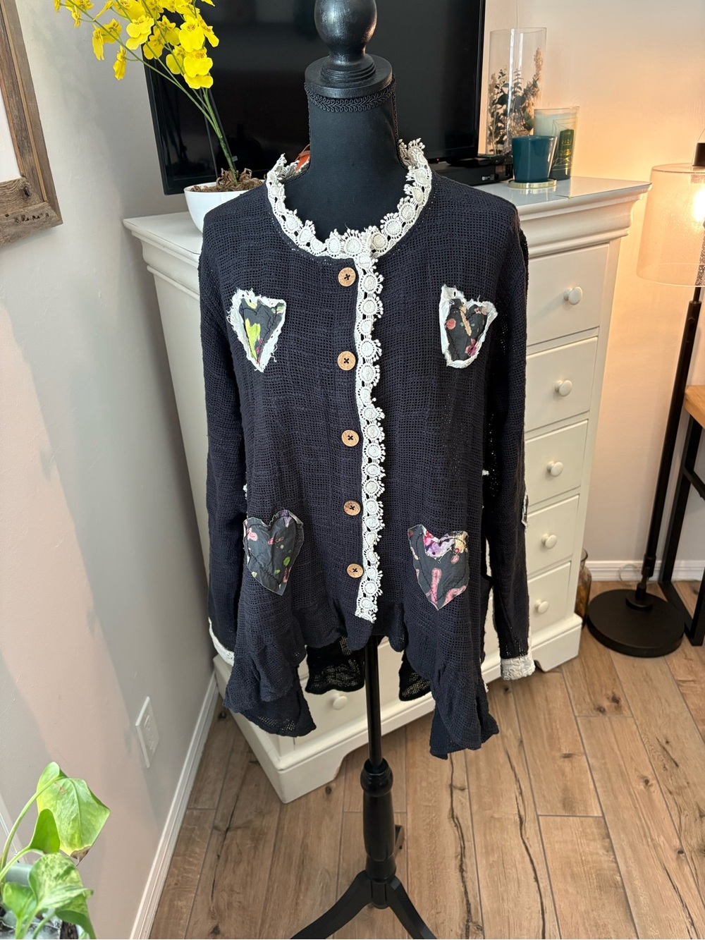 POL Clothing NWT Heart & Star Appliqué Open-Knit Cardigan, S